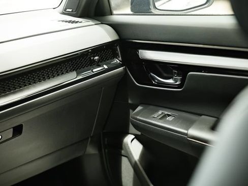 Certified 2025 Honda CR-V Sport Touring image 30