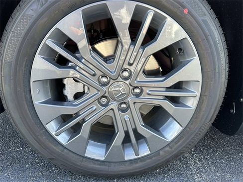 New 2026 Honda Odyssey Touring image 11