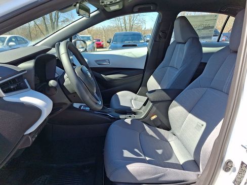 New 2026 Toyota Corolla SE image 11