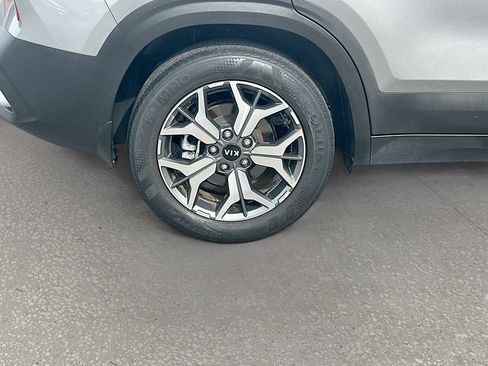 Certified 2021 Kia Seltos EX AWD/4WD image 30