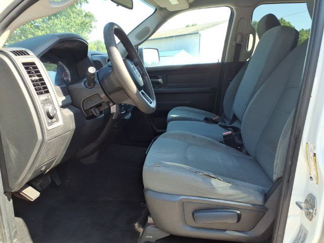 Used 2017 RAM 1500 Express AWD/4WD image 18
