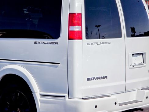 Used 2025 GMC Savana 2500 w/ Driver Convenience Package RWD image 26
