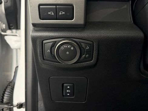Used 2018 Ford F150 Raptor w/ Equipment Group 802A Luxury AWD/4WD image 38