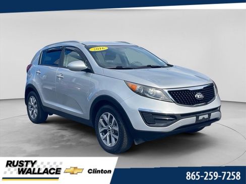 Used 2016 Kia Sportage LX w/ LX Popular Package FWD image 1