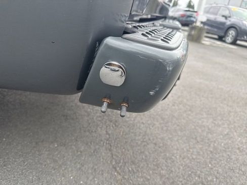 Used 2012 Chevrolet Colorado LT image 11