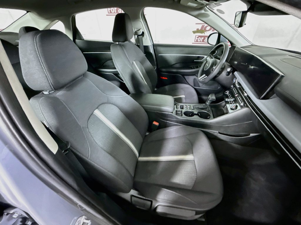 Certified 2025 Hyundai Sonata SE FWD image 29