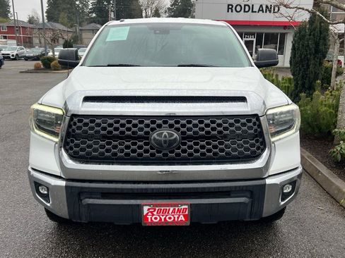 Used 2018 Toyota Tundra SR5 w/ TRD Off Road Package image 5