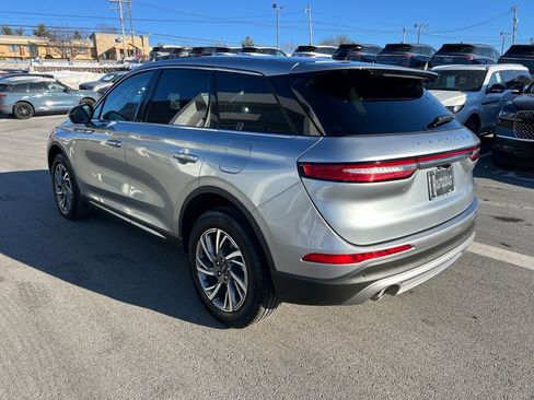 Used 2023 Lincoln Corsair AWD w/ Equipment Group 101A image 3