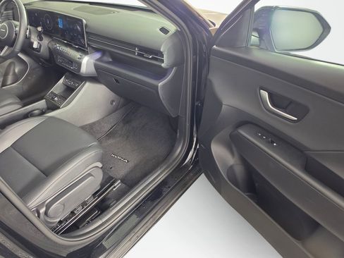Used 2026 Hyundai Kona Limited AWD/4WD image 38