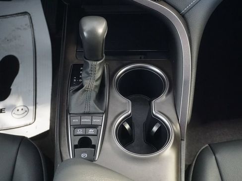 Certified 2024 Toyota Camry SE FWD image 30