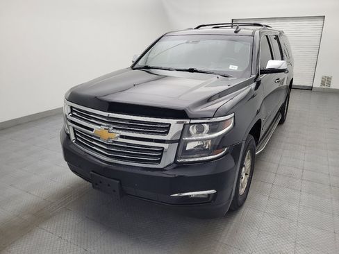 Used 2015 Chevrolet Suburban LTZ image 15