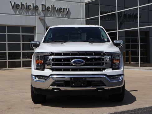 Used 2022 Ford F150 Lariat w/ Max Trailer Tow Package AWD/4WD image 2