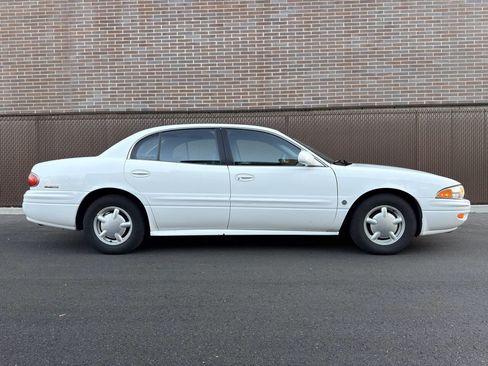 Used 2000 Buick Le Sabre Custom w/ Prestige Opt Pkg image 4