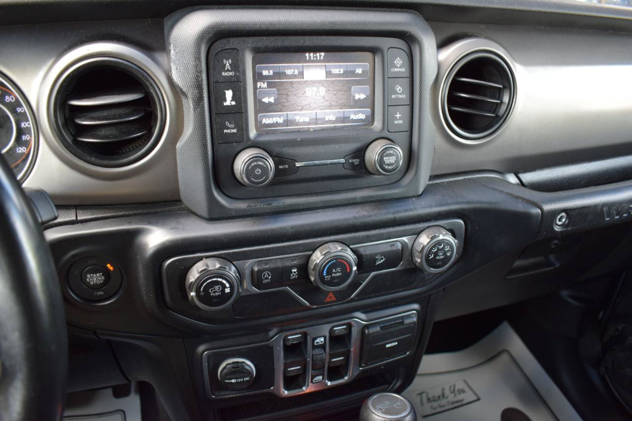 Used 2019 Jeep Wrangler Unlimited Sport S AWD/4WD image 22