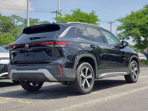 New 2026 Volkswagen Tiguan SE AWD/4WD image 3