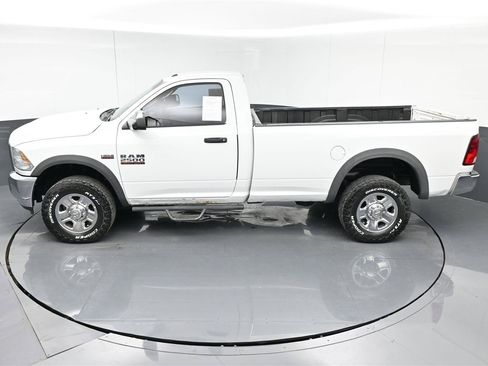 Used 2017 RAM 2500 Tradesman w/ Chrome Appearance Group AWD/4WD image 27