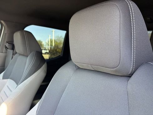 Certified 2025 Toyota Tacoma TRD Off-Road image 9