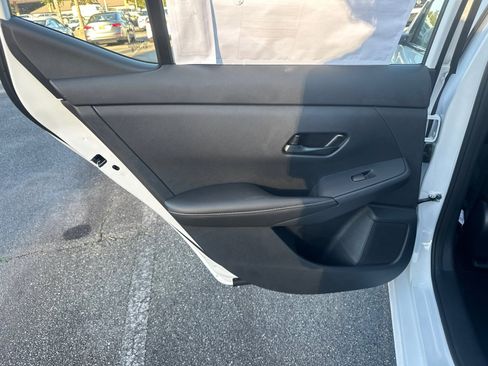 New 2025 Nissan Sentra SV image 21