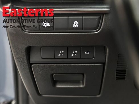 Used 2024 MAZDA MAZDA3 s image 21