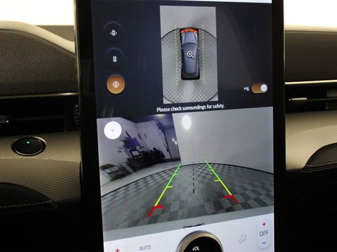 Used 2023 Ford Mustang Mach-E Select image 13