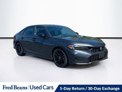 Used 2025 Honda Civic Sport image 1