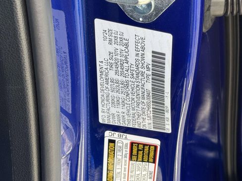 Certified 2025 Acura RDX A-Spec image 29