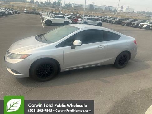 Used 2012 Honda Civic LX image 4