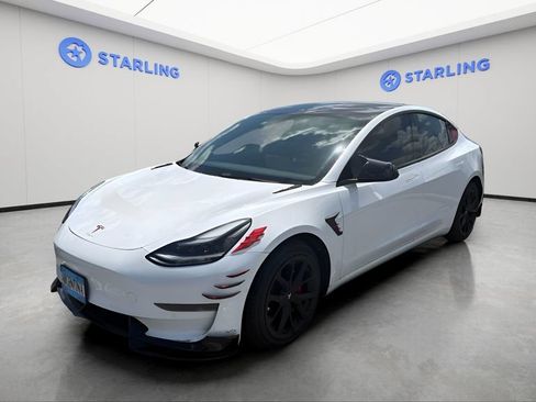 Used 2022 Tesla Model 3 RWD image 1