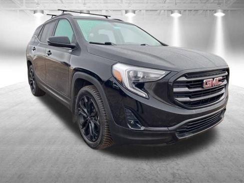 Used 2019 GMC Terrain SLT w/ Preferred Package image 2