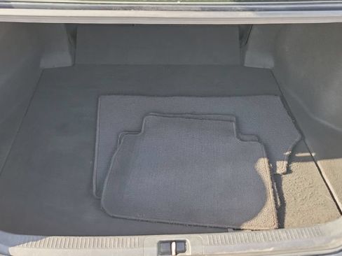 Certified 2020 Toyota Camry LE FWD image 9
