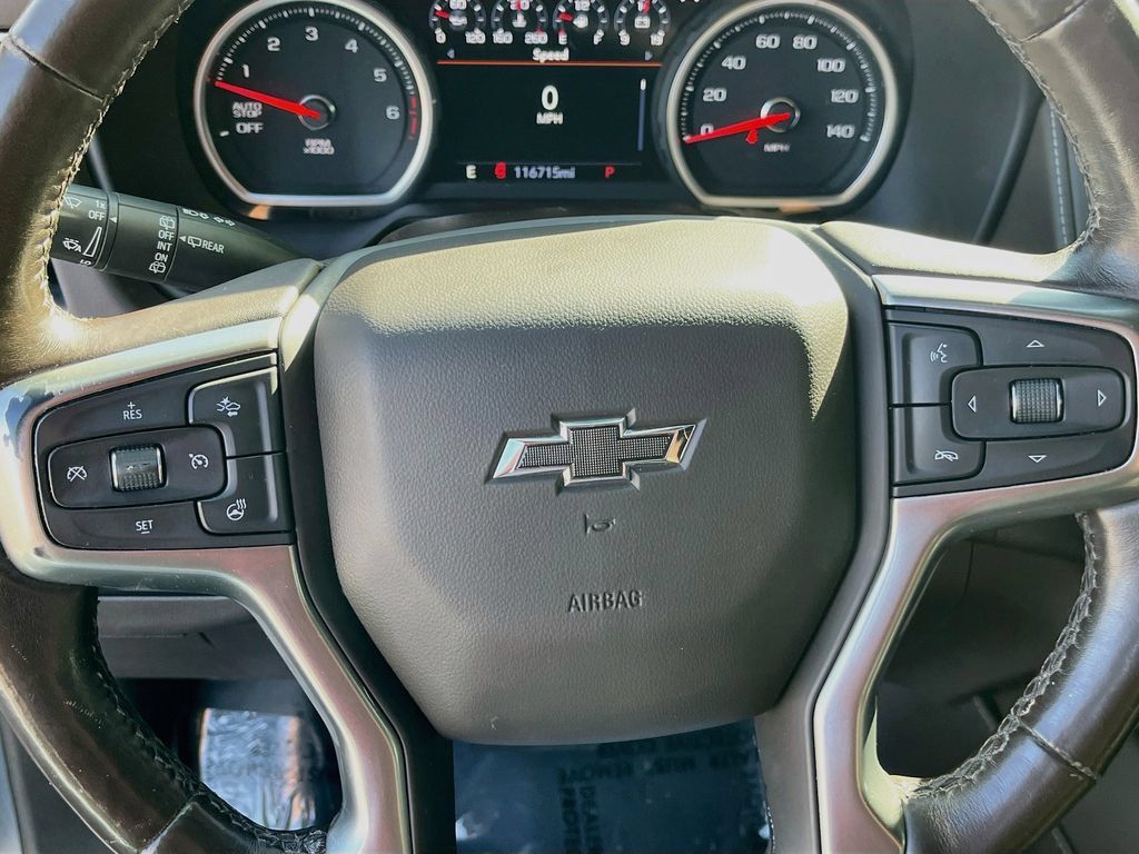 Used 2021 Chevrolet Tahoe Z71 w/ Z71 Off-Road Package AWD/4WD image 11