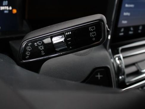 Certified 2023 Lincoln Navigator L Reserve AWD/4WD image 13