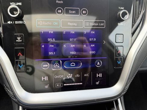Used 2021 Subaru Legacy Premium AWD/4WD image 22