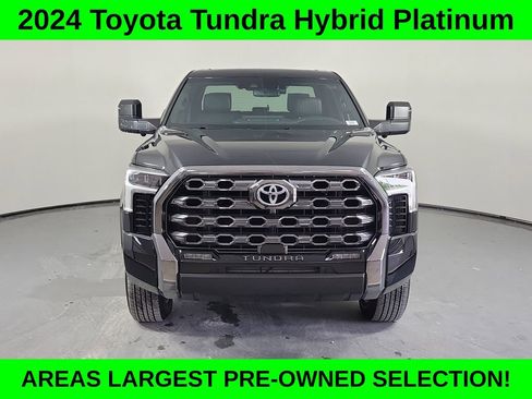 Used 2024 Toyota Tundra Platinum AWD/4WD image 2