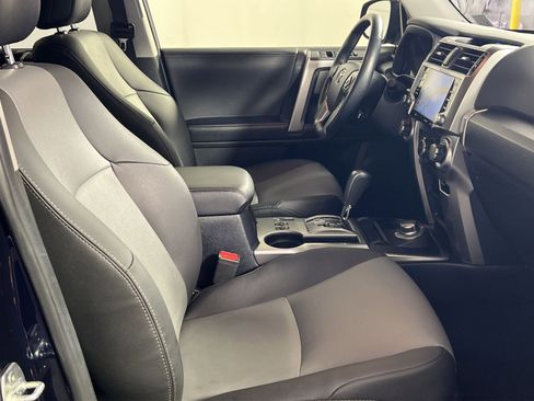 Used 2024 Toyota 4Runner SR5 Premium image 28