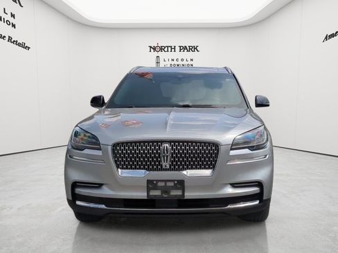 Certified 2023 Lincoln Aviator Reserve w/ Class IV Trailer Tow Package RWD image 8
