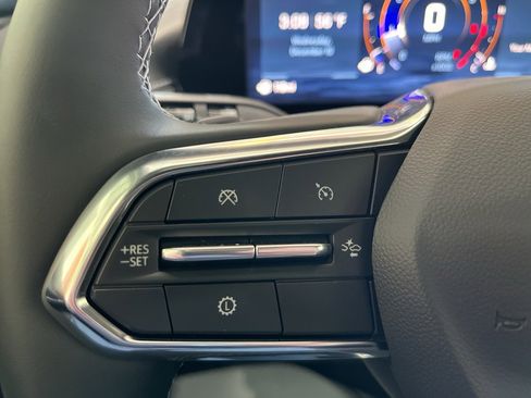 New 2026 Chevrolet Traverse LT w/ LPO, Floor Liner Package image 27