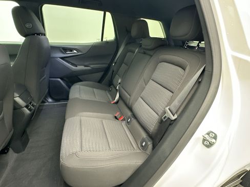 New 2026 Chevrolet Equinox LT w/ LPO, Floor Liner Package AWD/4WD image 15