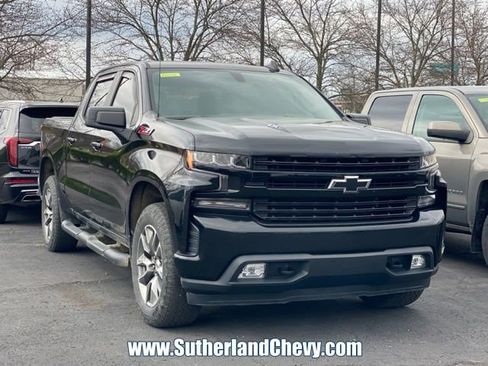 Used 2021 Chevrolet Silverado 1500 RST image 1