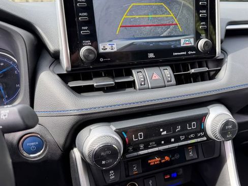 Used 2021 Toyota RAV4 XSE w/ XSE Grade Weather Package image 9