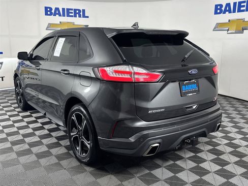 Used 2019 Ford Edge ST w/ Convenience Package AWD/4WD image 3