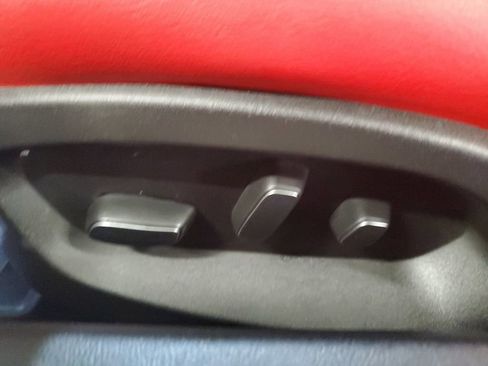 Used 2018 Chevrolet Corvette Z06 image 21