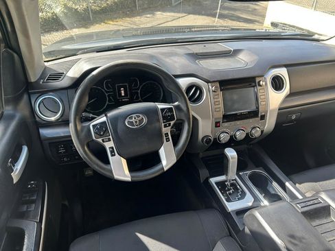 Used 2018 Toyota Tundra SR5 w/ TRD Off Road Package AWD/4WD image 13
