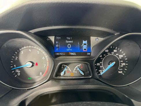 Used 2015 Ford Focus SE image 14
