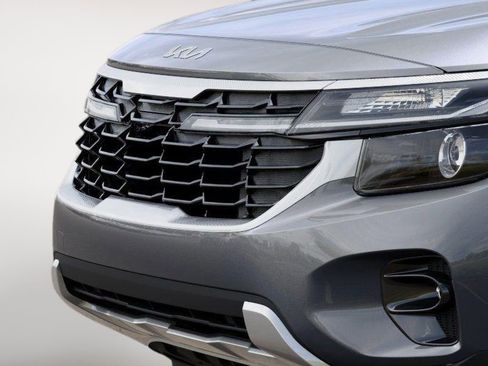 New 2026 Kia Seltos S AWD/4WD image 12