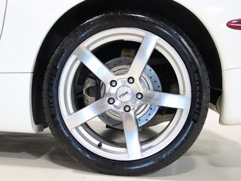 Used 2004 Chevrolet Corvette w/ Preferred Equipment Group image 68