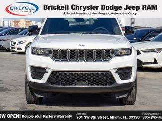 New 2025 Jeep Grand Cherokee Laredo X video 2