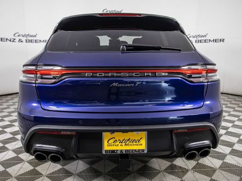 Used 2025 Porsche Macan AWD/4WD image 8