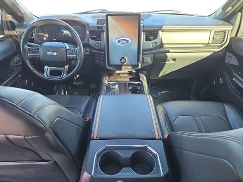 Used 2024 Ford Expedition Max Platinum image 12