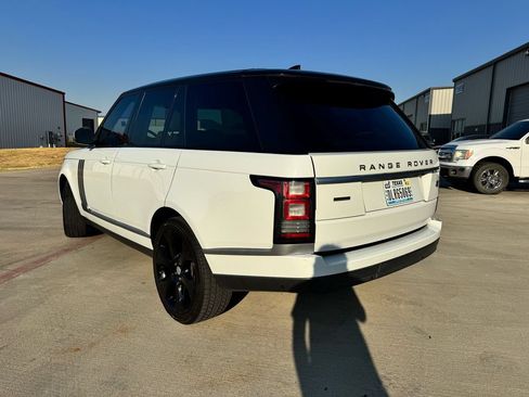 Used 2017 Land Rover Range Rover Supercharged AWD/4WD image 4
